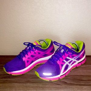 ASICS Gel-NEO33 Athletic running shoes size 10